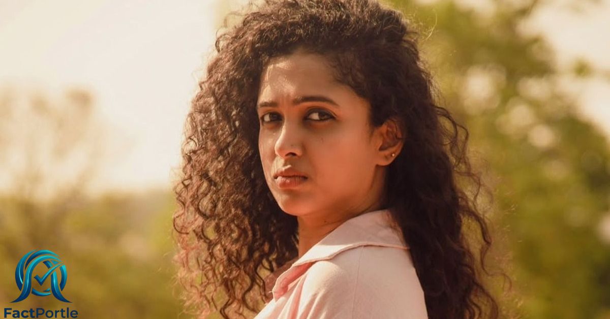 apoorva-bharadwaj-bio-age-height-stunning-untold-facts-2026